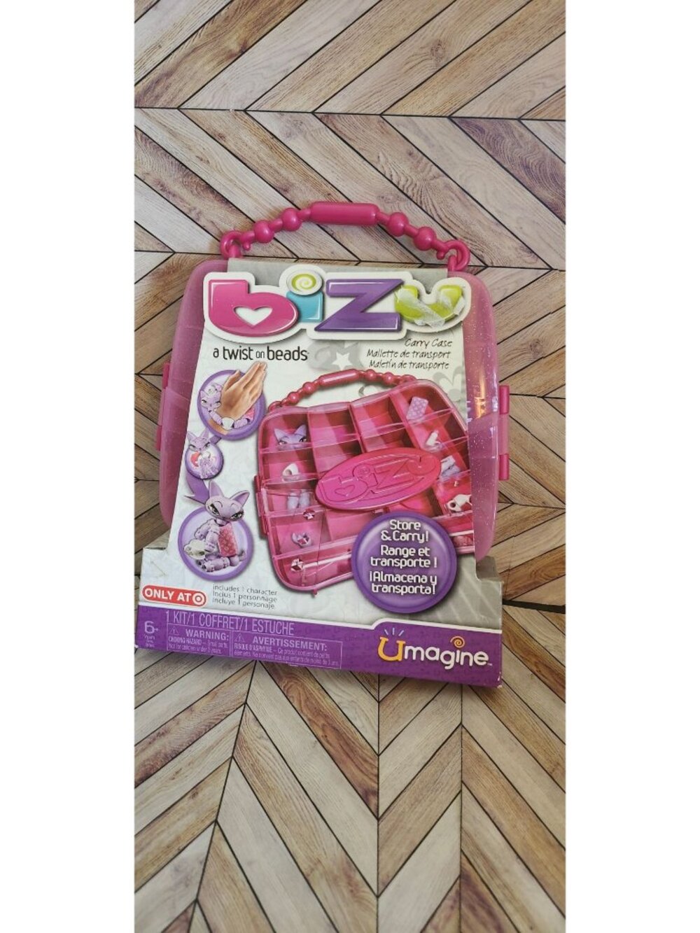 New Bizu Carrying Case Pink Twist on Bead Storage with Bonus beads charms